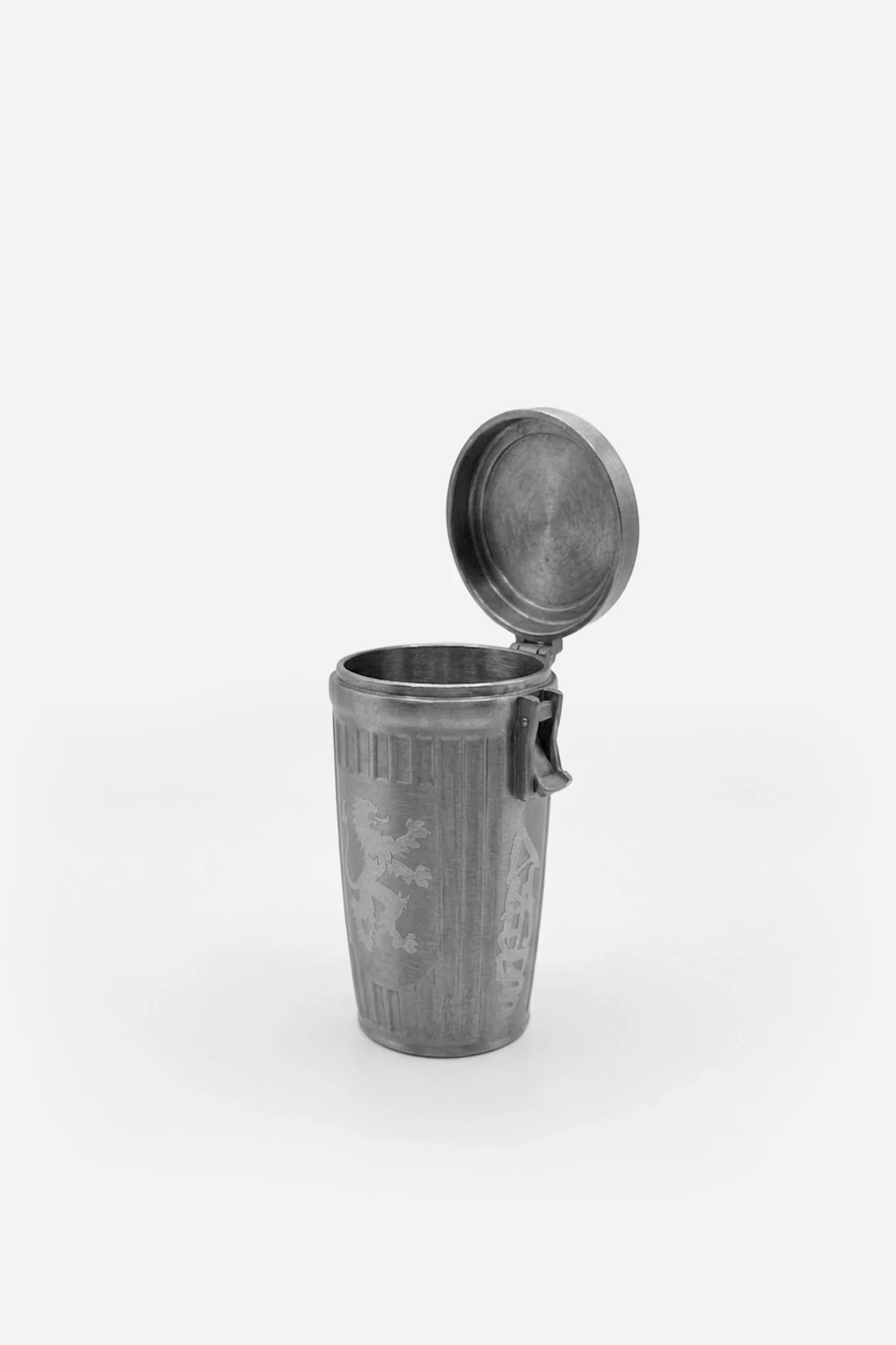 Miniature 1